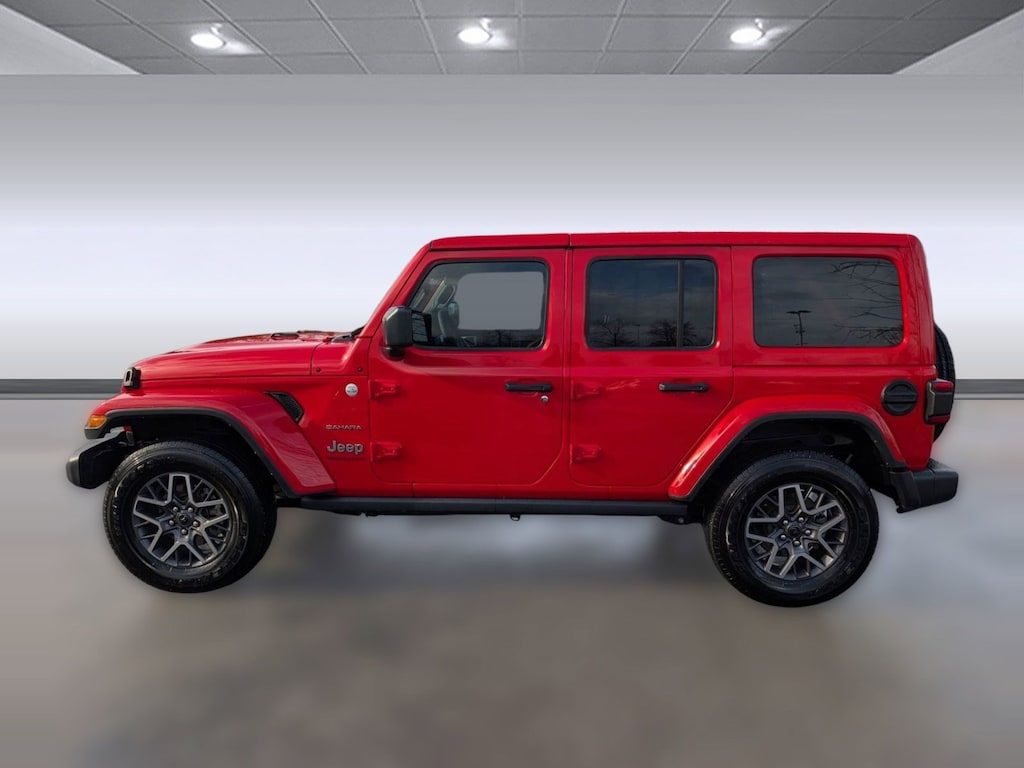 Used 2024 Jeep Wrangler Sahara SUV