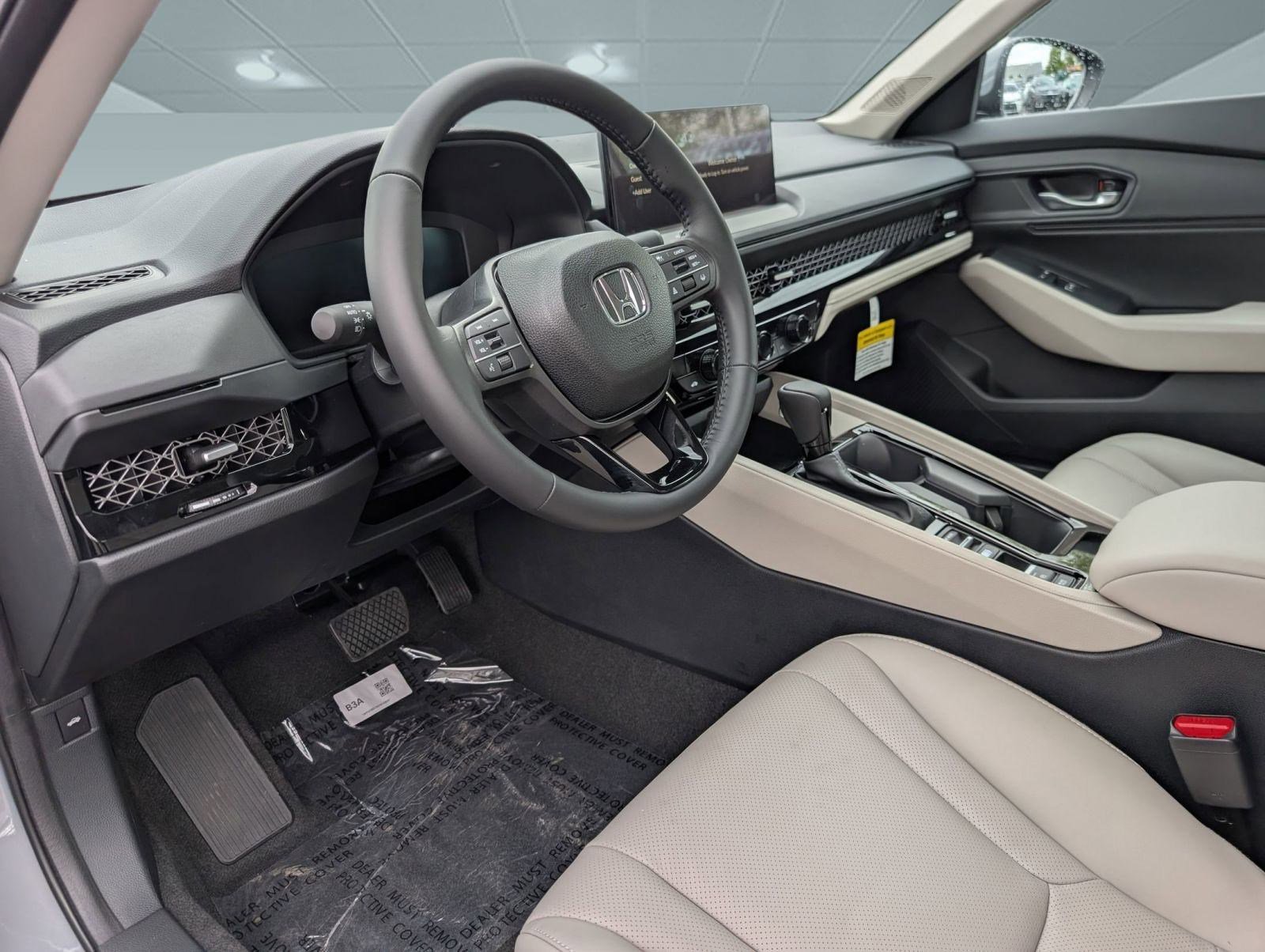 2025 Honda Accord Hybrid EX-L photo 3