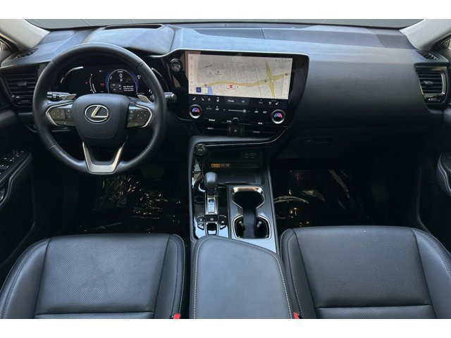 2025 Lexus NX Hybrid 350h - Photo 16