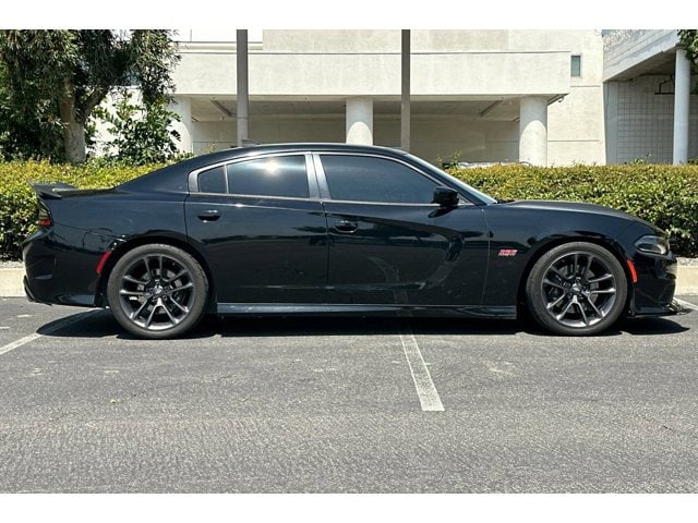 2020 Dodge Charger Scat Pack photo 6