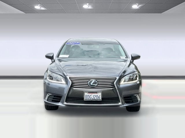 2017 LEXUS LS 460 L photo 5