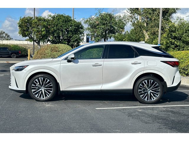2024 Lexus RX 350 Premium photo 2
