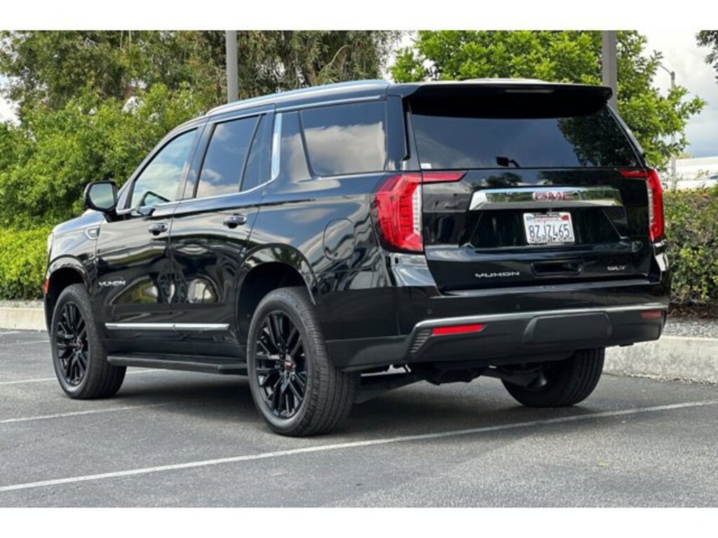 Used 2022 GMC Yukon SLT SUV