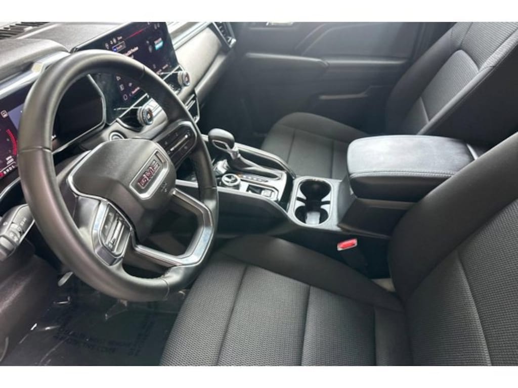 Used 2024 GMC Canyon Elevation Truck Crew Cab