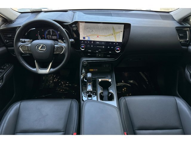 2025 Lexus NX Hybrid 350h - Photo 16