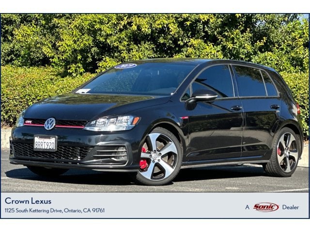 2019 Volkswagen Golf GTI S's photo