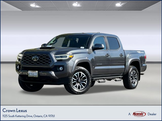 2020 Toyota Tacoma TRD Sport's photo