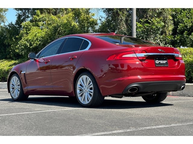 XF Portfolio Sedan