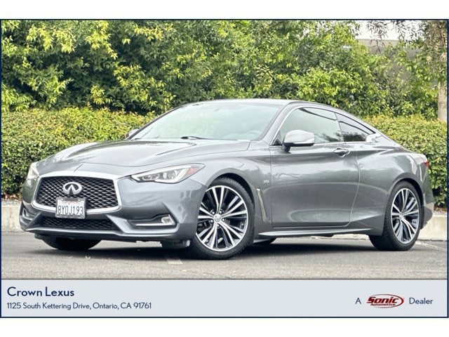 2018 INFINITI Q60 Coupe LUXE's photo
