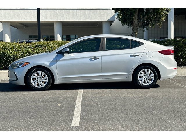 Used 2018 Hyundai Elantra SE with VIN 5NPD74LF0JH263372 for sale in Ontario, CA