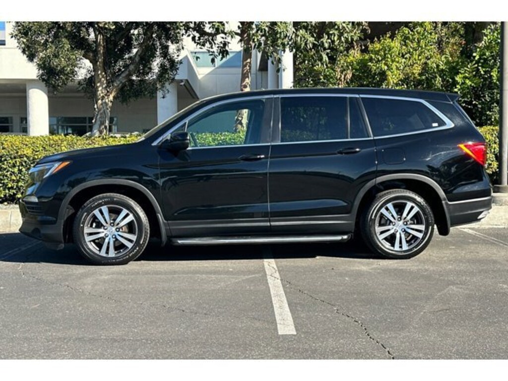 Used 2017 Honda Pilot EX-L FWD SUV