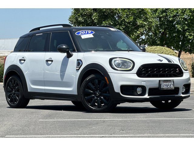 Used 2019 MINI Countryman S with VIN WMZYT3C50K3E96893 for sale in Ontario, CA