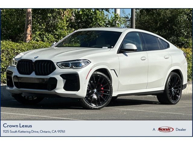 2023 BMW X6 40i's photo