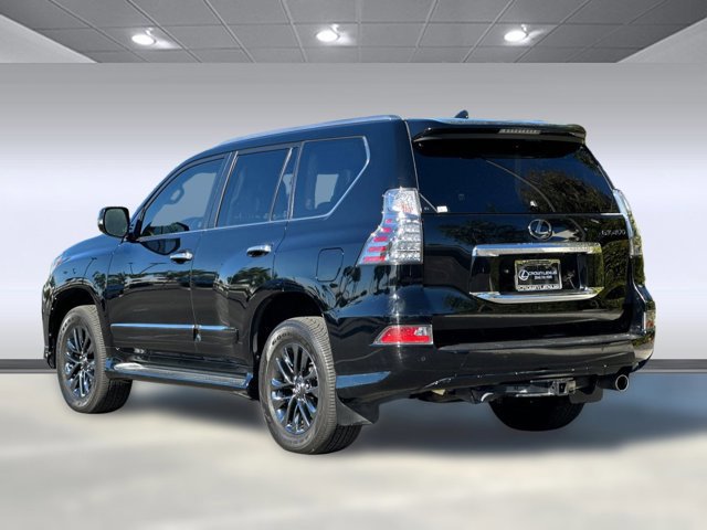 2016 Lexus GX 460 Luxury photo 3