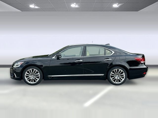 LS 460 Sedan