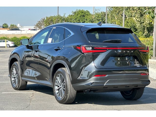 2026 Lexus NX 350 photo 3