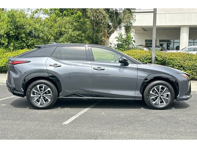 2024 LEXUS RZ 300e Premium w/18" Wheel photo 6