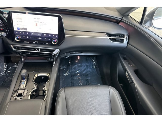 2025 Lexus RX 350 - Photo 28
