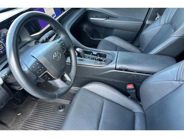 2023 Toyota Crown Limited photo 3