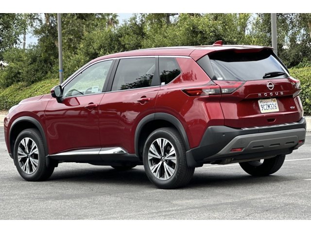 2023 Nissan Rogue SV photo 3