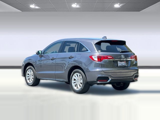 2017 Acura RDX V6 with Technology Package photo 2