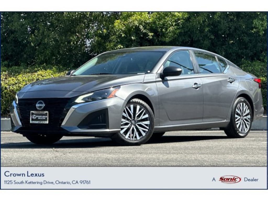 Used 2024 Nissan Altima 2.5 SV Sedan