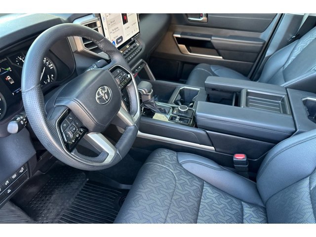 2023 Toyota Tundra Limited CrewMax photo 4