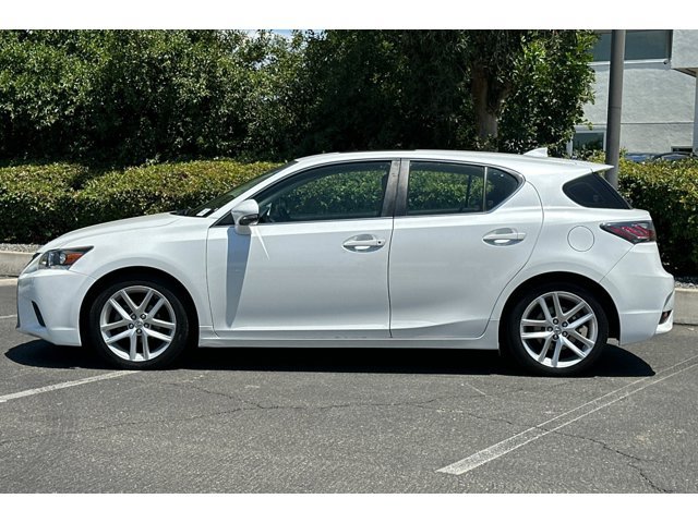 CT 200h Hatchback