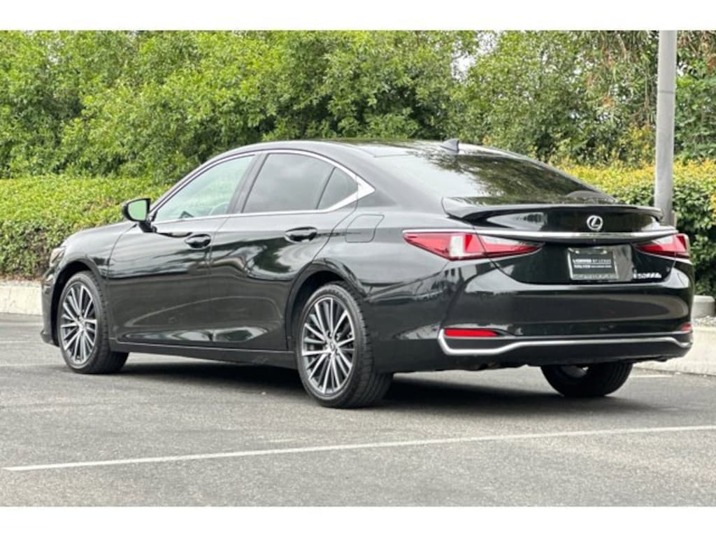 Certified 2024 Lexus ES 300h Base Sedan
