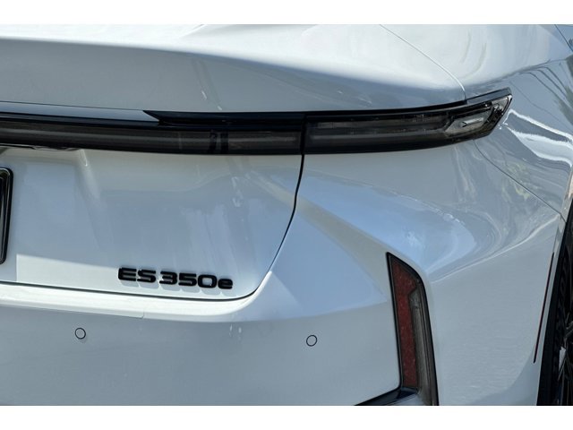 2026 Lexus ES BEV 350e Premium - Photo 23