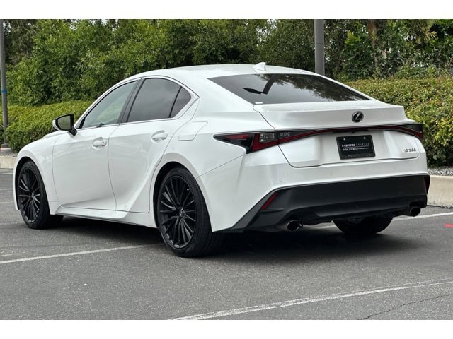 2022 LEXUS IS 300 photo 2