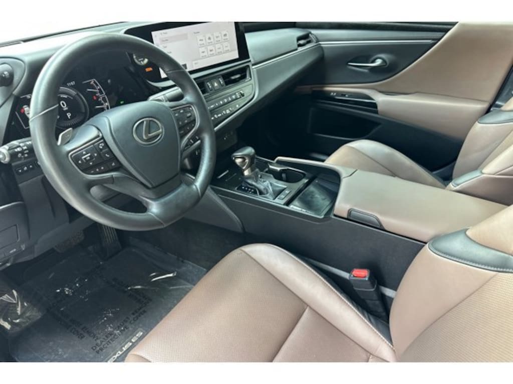 Certified 2024 Lexus ES 300h Base Sedan