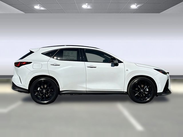 2026 Lexus NX PHEV 450h+ - Photo 7