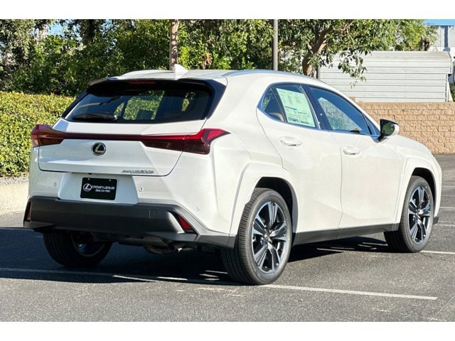 2025 Lexus UX 300h Premium - Photo 8