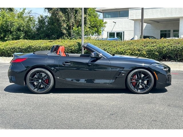2024 BMW Z4 M40i photo 6