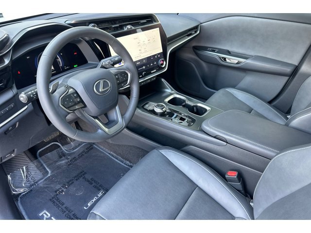 2024 Lexus RZ 300e Premium photo 4