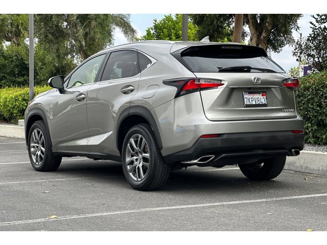 2015 Lexus NX 200t Luxury photo 3