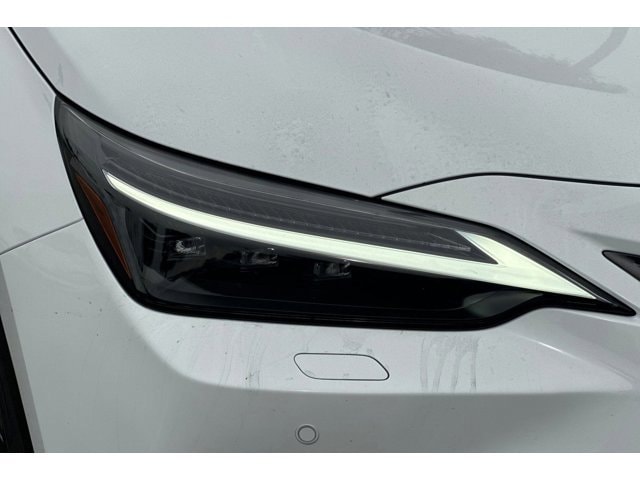 2026 Lexus NX 450h+ Luxury - Photo 10