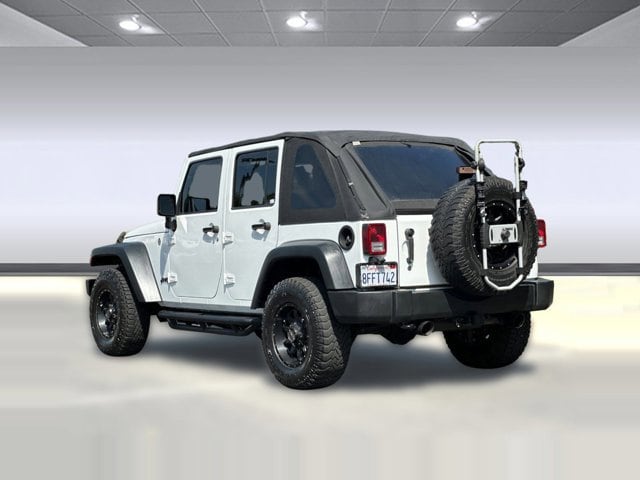 2016 Jeep Wrangler JK Unlimited Sport 4X4 photo 2