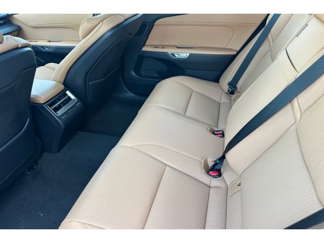 2026 Lexus ES BEV 350e Premium - Photo 20