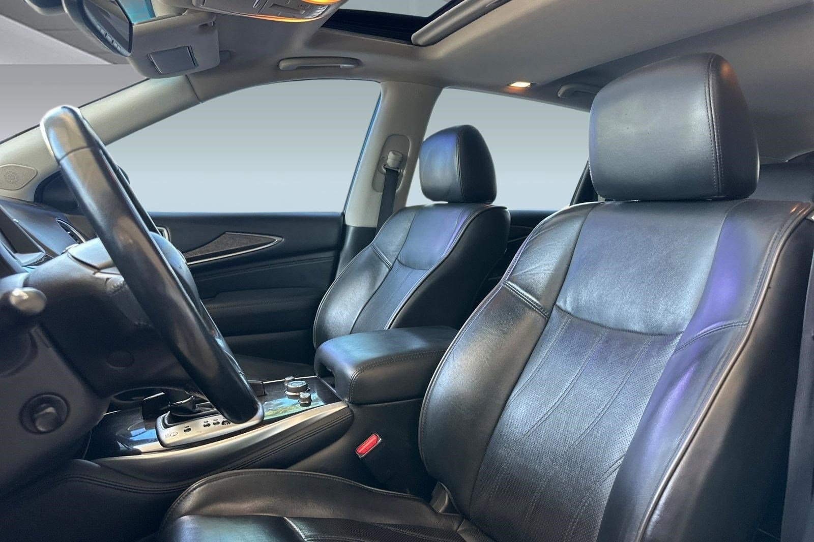 2015 INFINITI QX60 3.5 SUV