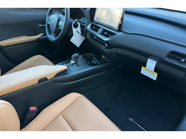 2025 Lexus UX 300h Premium - Photo 25