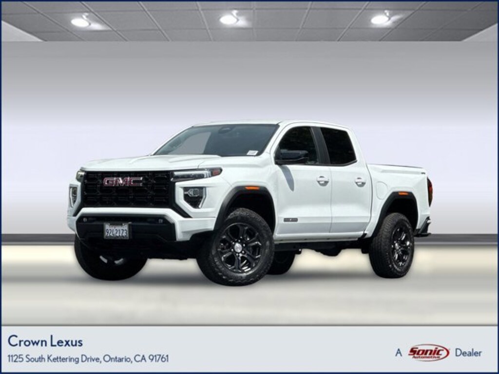 Used 2024 GMC Canyon Elevation Truck Crew Cab