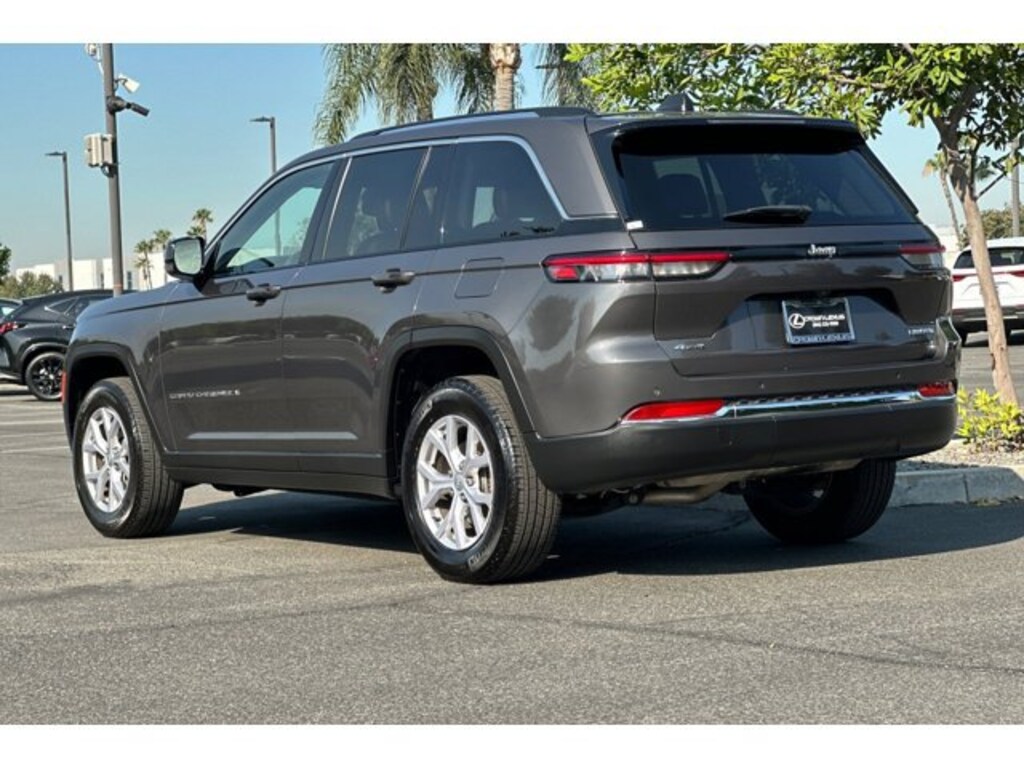 Used 2022 Jeep Grand Cherokee Limited SUV