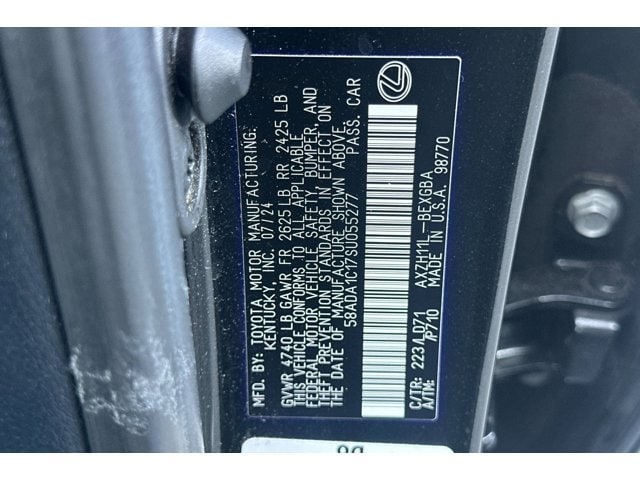 2025 Lexus ES Hybrid 300h - Photo 21