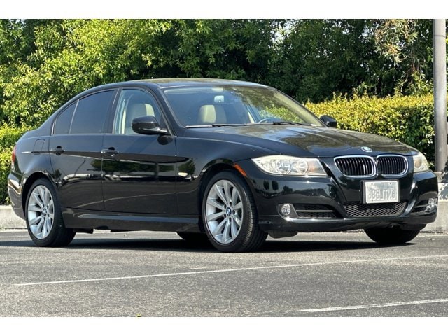 2011 BMW 328i photo 6