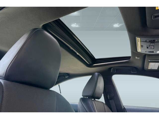 2023 Lexus IS 350 F SPORT - Photo 15