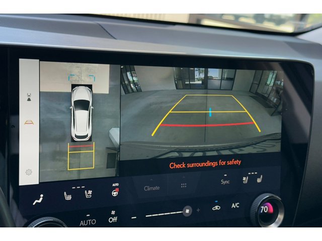 2025 Lexus NX Hybrid 350h - Photo 26