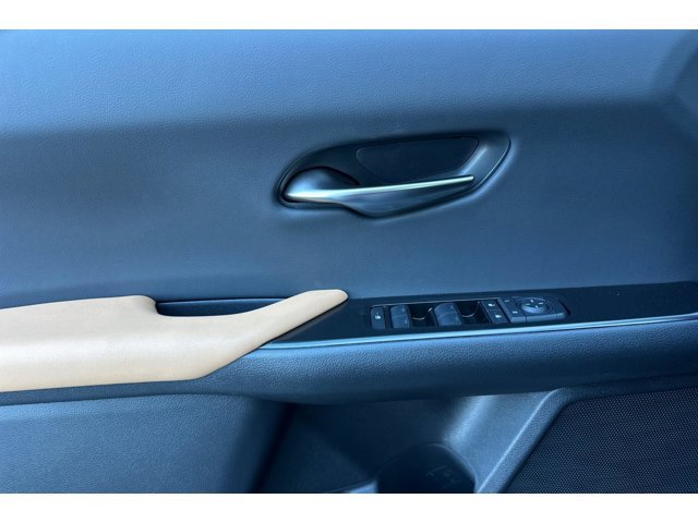 2025 Lexus UX 300h Premium - Photo 19