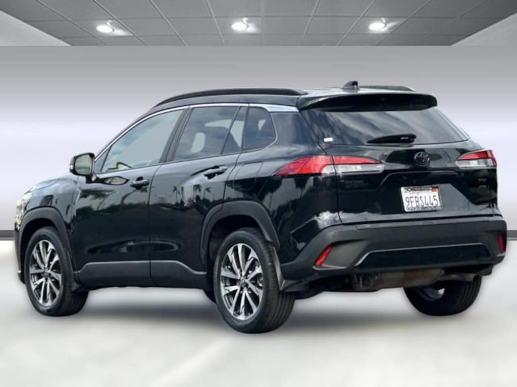 Used 2022 Toyota Corolla Cross XLE SUV
